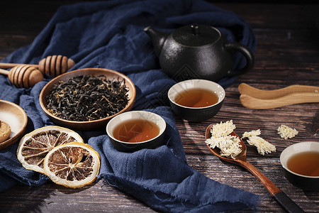 小青柑普洱茶叶与茶具背景