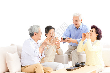 老年人一起喝茶聊天背景图片