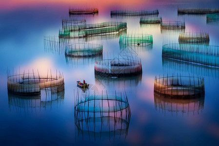 霞浦南湾海上渔民围城高清图片