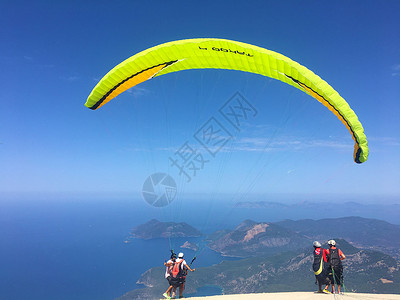 费特希耶滑翔伞高清图片