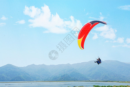 水上滑翔极限运动滑翔伞背景