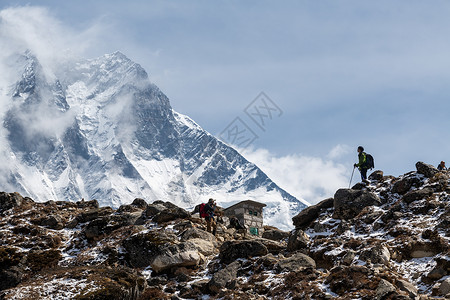 尼泊尔雪山国外滑雪素材高清图片