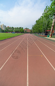 二次创作中国人民大学操场跑道背景