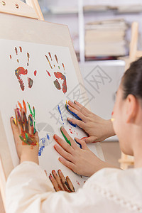 儿童油画班儿童一对一绘画教学背景