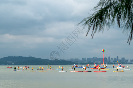 传统节日端午节龙舟比赛背景图片