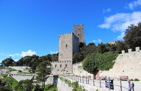 西西里岛中世纪小镇埃里塞高清图片