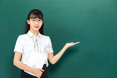 老师黑板年轻女性教师形象背景
