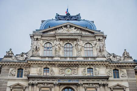 法国巴黎罗浮宫背景