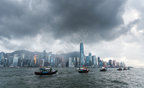 特区雨天的香港维多利亚港背景