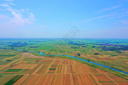 麦垃风兔年西华县午间田园风馆背景