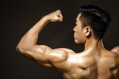 健康健壮运动男性肌肉展示背景