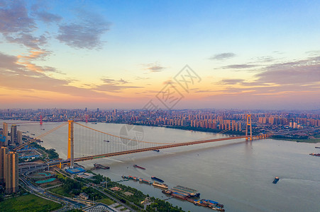 建设中的武汉杨泗港长江大桥图片