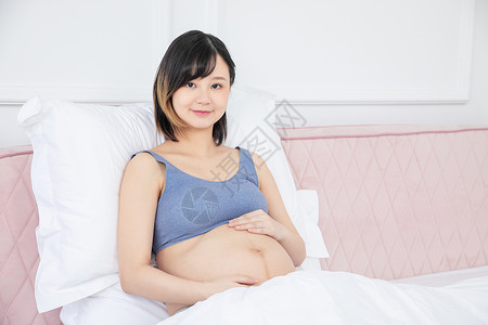 孕妇休息背景图片