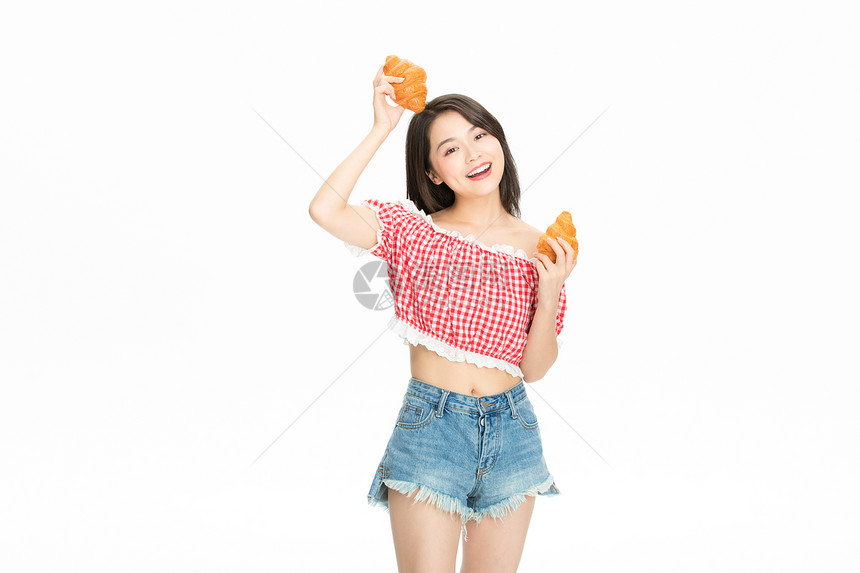 美女吃面包图片