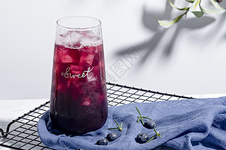 矢量蓝莓果汁夏季饮品背景