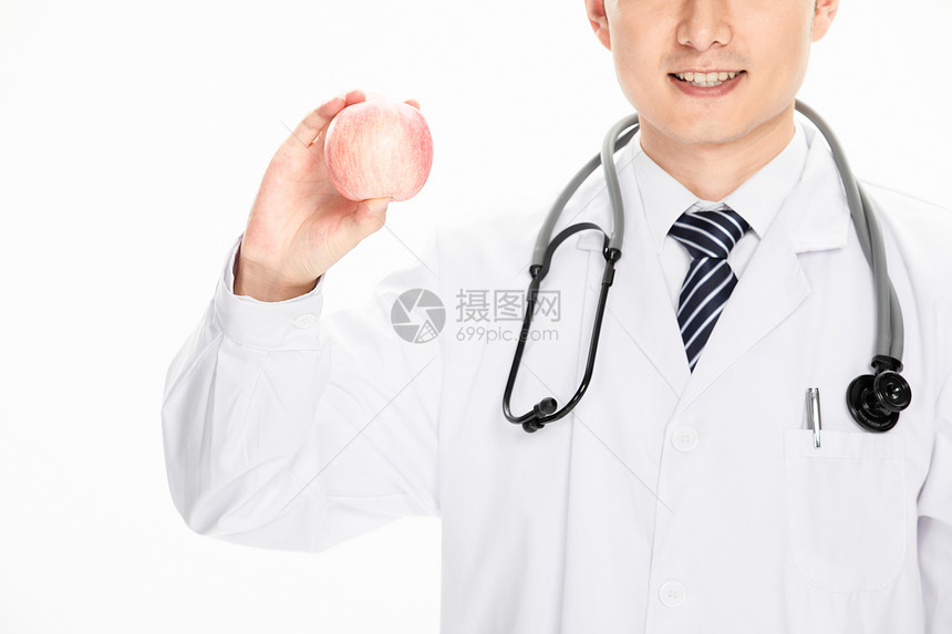 男医生拿苹果图片