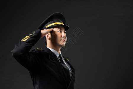 飞行员敬礼民航飞行员高清图片