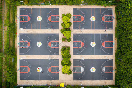航拍小区楼盘的篮球场高清图片