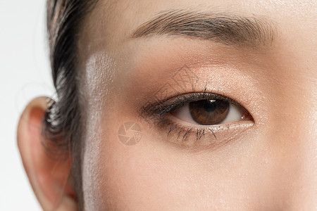 女性单眼彩妆展示高清图片