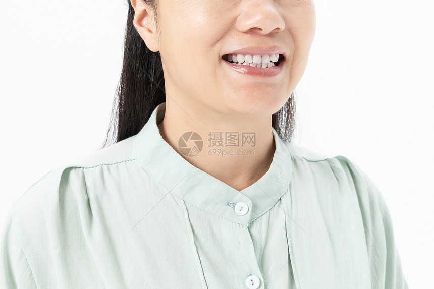 中年女性牙齿健康图片