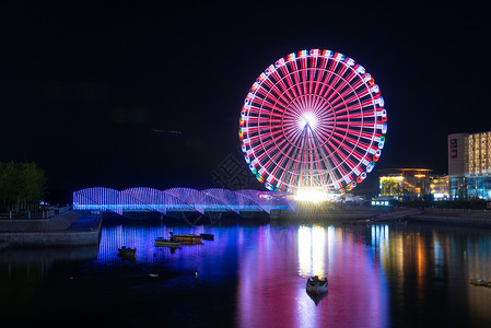 青岛城市风光摩天轮夜景图片