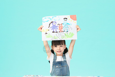 可爱涂鸦背景小女孩展示绘画作品背景