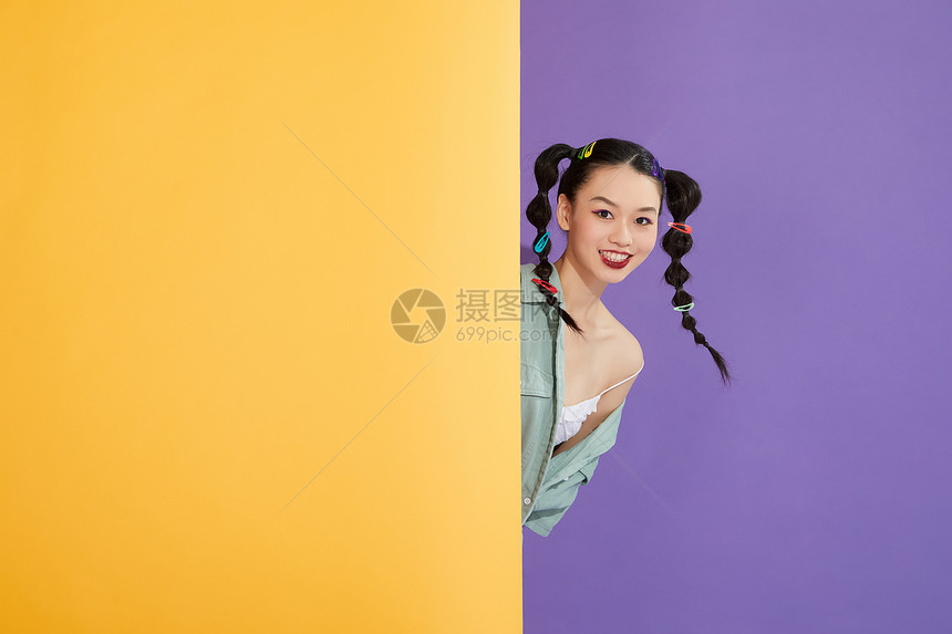 时尚潮流女性形象图片