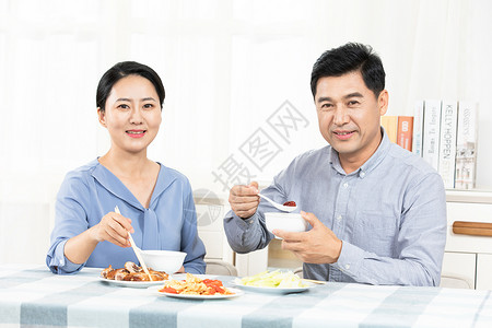 中国家庭吃饭夫妻吃饭背景