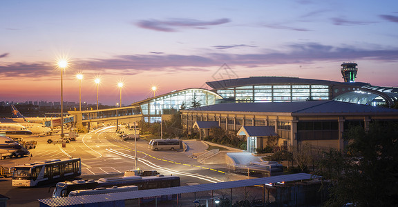 现代城市青岛流亭机场背景图片