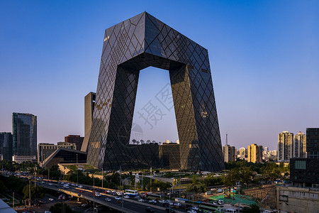 中央电视台logo北京中央电视台大楼背景