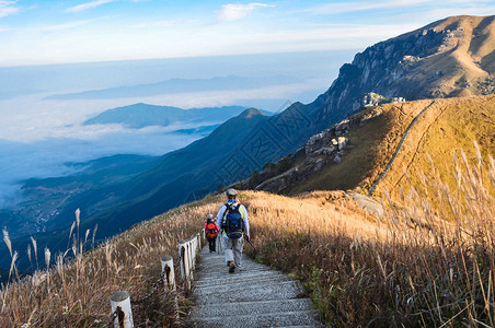 秋季武功山重阳登高图片