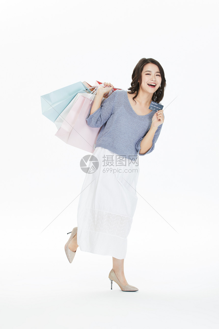 年轻美女购物消费图片
