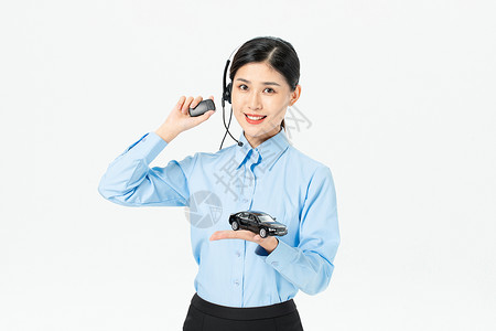 游戏客服商务女性拿小汽车背景