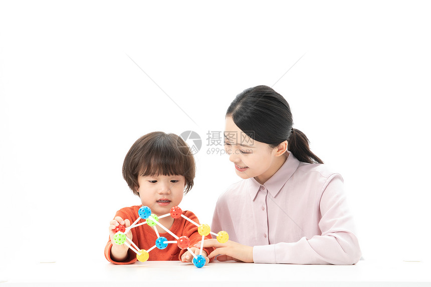 儿童幼教玩智力串珠图片