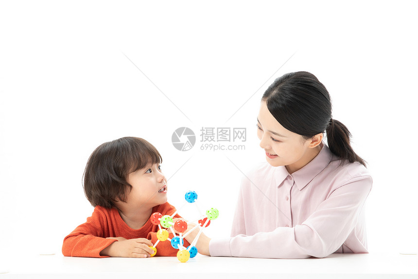 儿童幼教玩智力串珠图片