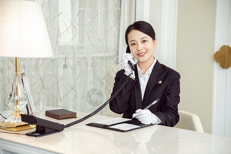 酒店服务贴身管家接电话记录高清图片