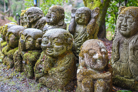 日本岚山念弘寺小和尚石刻背景