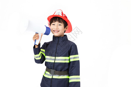 成长宣传素材小小消防员拿着喇叭背景