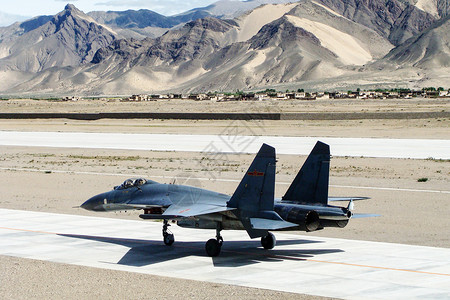 阅兵空军战斗飞机背景