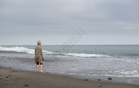 达纳点海边女性背景