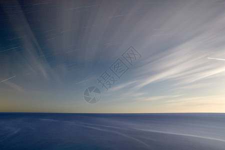 夜晚托斯卡纳的海云星图片