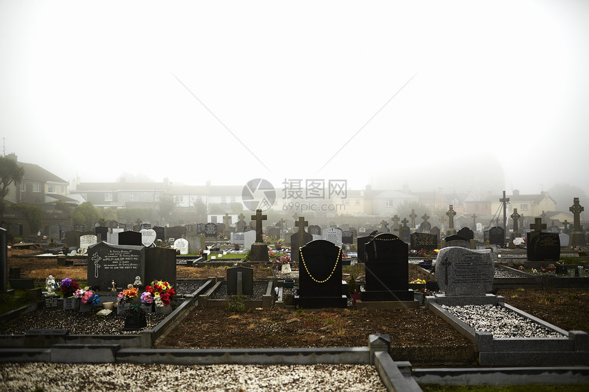 爱尔兰沃特福德县特拉莫尔墓地图片