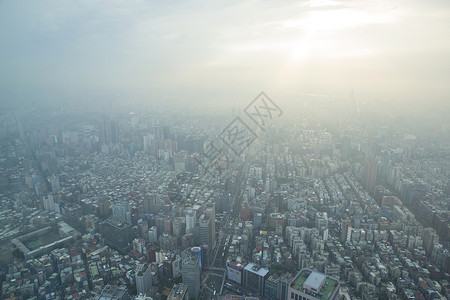 中国台湾台北烟雾城鸟瞰图图片