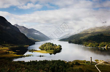 山湖无边雾山湖，苏格兰，英国背景