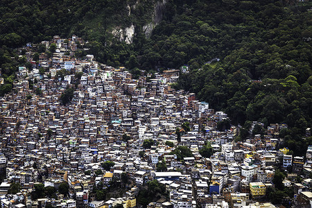 巴西里约热内卢Pedra Dois Irmaos的Rocinha视图图片
