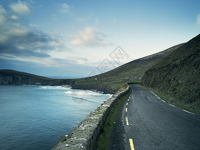 爱尔兰丁格尔海岸路背景图片