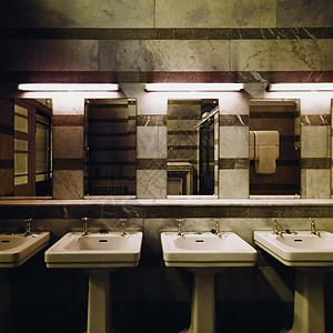 公共浴室背景图片