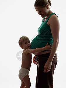 怀孕的母亲和孩子图片