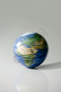 旋转的地球仪背景图片