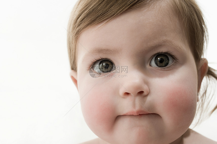 女婴的脸图片